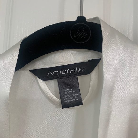 Bride Robe - Picture 3 of 3